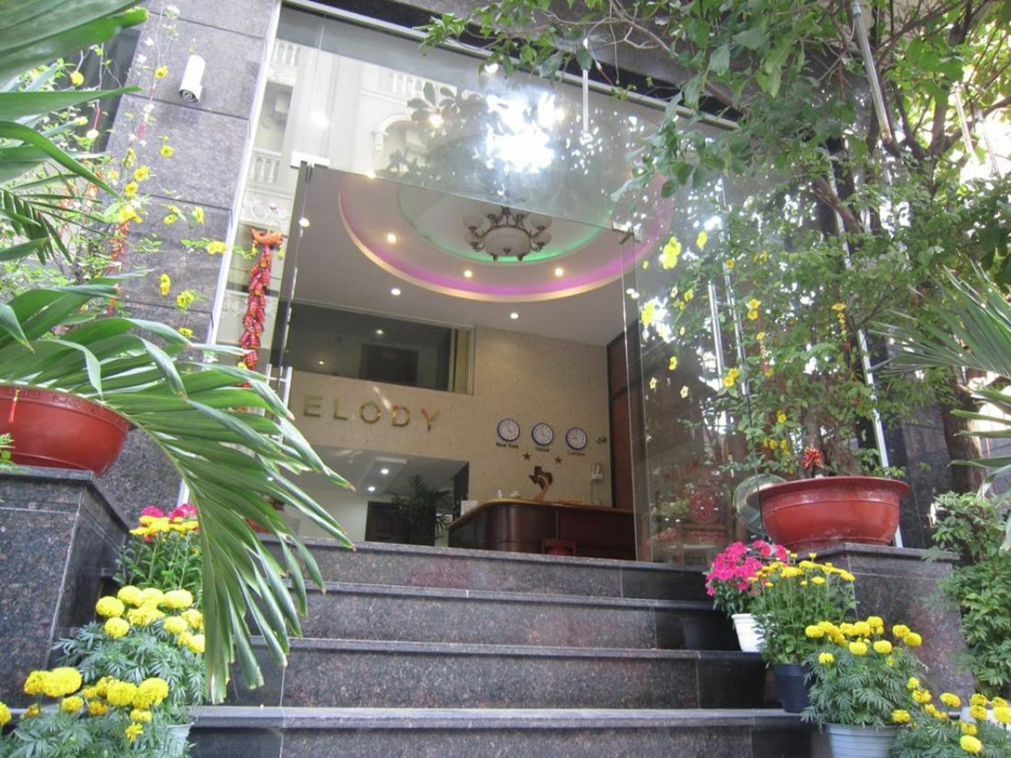 Melody Viet Hotel Ho Şi Min Exterior foto